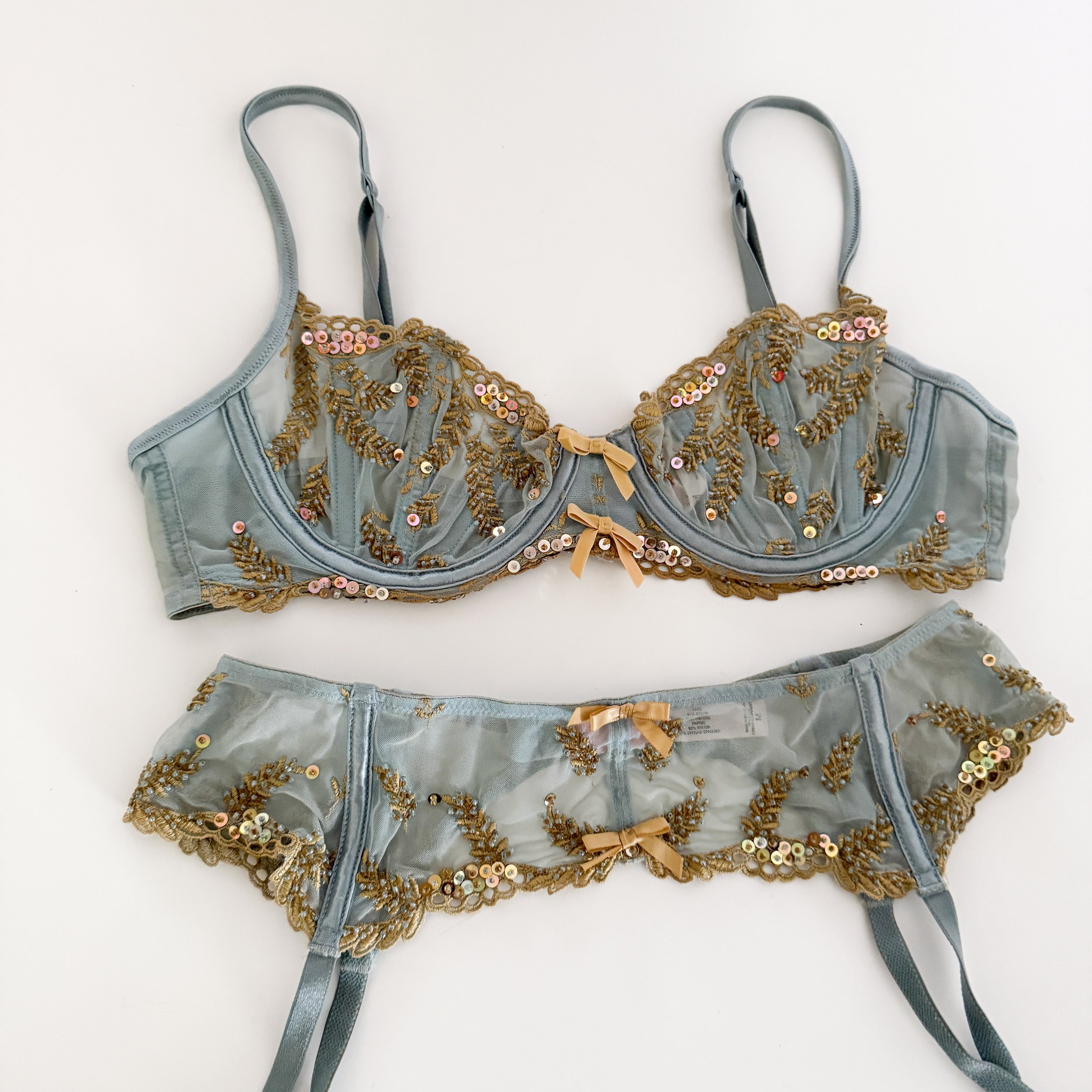 Christian Dior Vintage Floral Logo Bra (36B/34C/38A) — sororité.